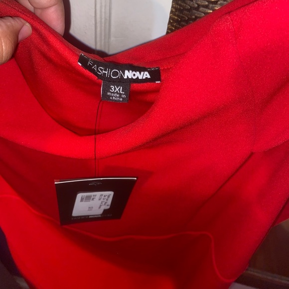 Plus Size - Red Mini Cocktail Dress - Picture 4 of 4